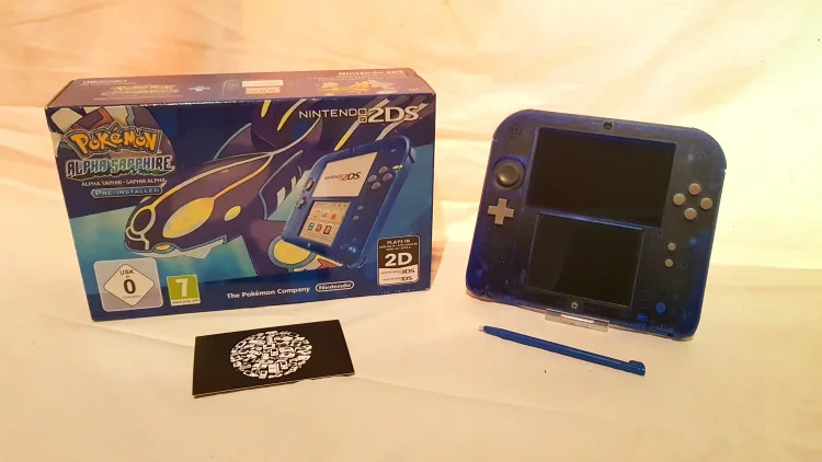 Nintendo 2DS blue