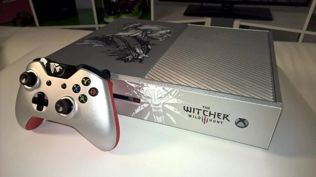 Made to remember Owl Inconsistent CV | Microsoft Xbox One The Witcher 3 Console